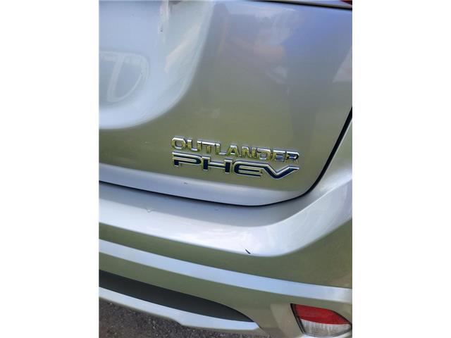 2018 Mitsubishi Outlander Plug-In Hybrid  (Stk: T0253A) in Barrie - Image 8 of 50