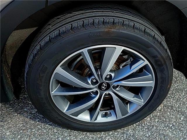 2019 Hyundai Santa Fe  (Stk: 28509T) in Newmarket - Image 8 of 22