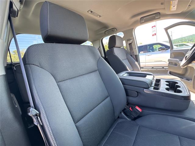 2017 Chevrolet Silverado 1500  (Stk: W056851A) in Cranbrook - Image 10 of 19