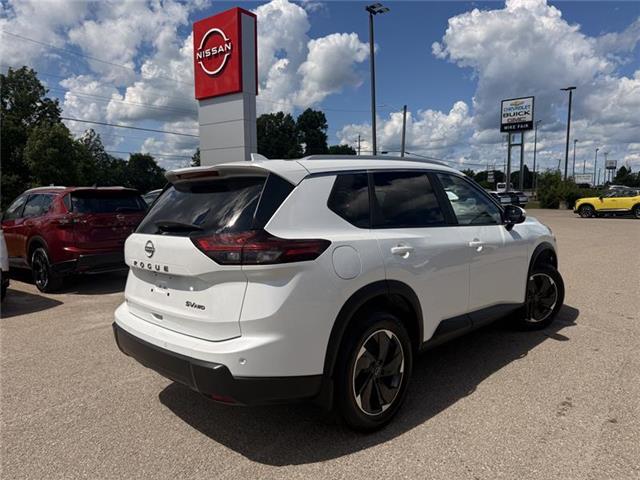 2024 Nissan Rogue SV Moonroof (Stk: P2687) in Smiths Falls - Image 5 of 14