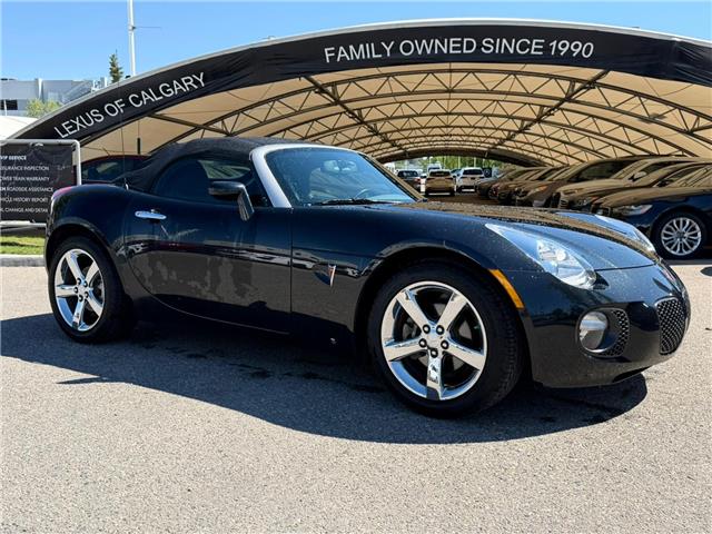 2008 Pontiac Solstice GXP (Stk: 260216D) in Calgary - Image 2 of 17