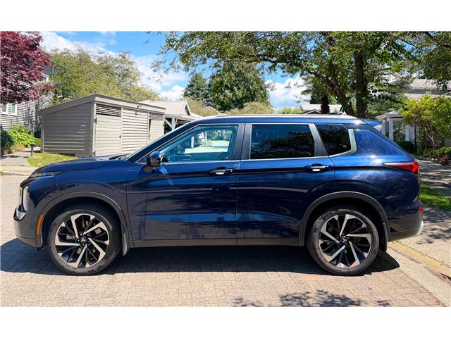2023 Mitsubishi Outlander LE (Stk: 617749A) in North Vancouver - Image 4 of 15