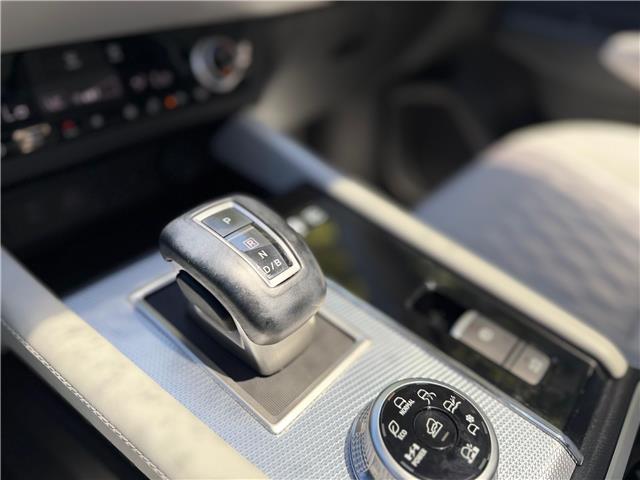 2024 Mitsubishi Outlander Plug-In Hybrid GT (Stk: 605945) in North Vancouver - Image 14 of 19