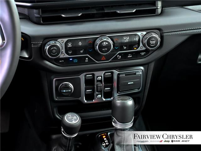 2024 Jeep Wrangler 4xe Sahara (Stk: U21743) in Burlington - Image 25 of 34