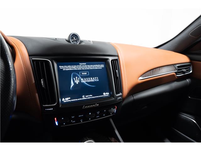2018 Maserati Levante S GranSport (Stk: UC2345) in Calgary - Image 16 of 28