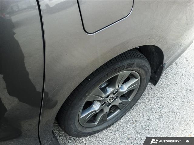2020 Toyota Sienna SE 7-Passenger (Stk: 167010) in London - Image 7 of 26
