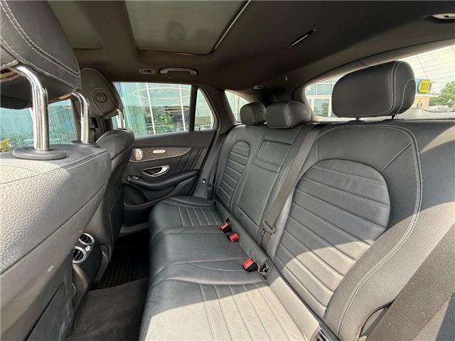 2018 Mercedes-Benz AMG GLC 43 Base (Stk: UO3565) in Sarnia - Image 3 of 9