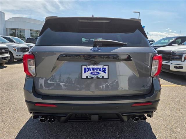 2022 Ford Explorer ST (Stk: 6942B) in Calgary - Image 7 of 15