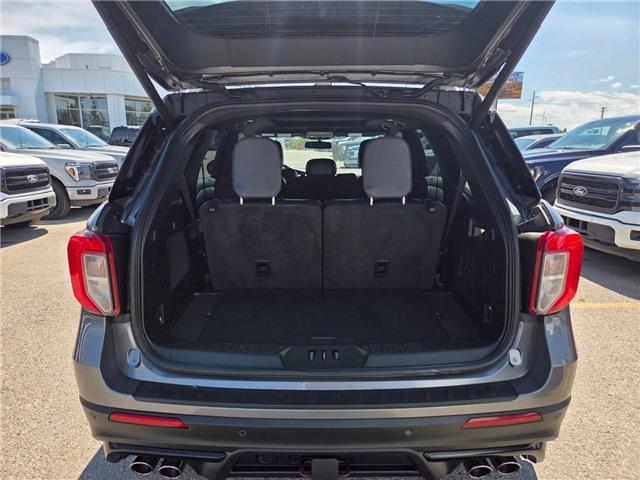2022 Ford Explorer ST (Stk: 6942B) in Calgary - Image 8 of 15