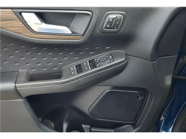 2020 Ford Escape Titanium Hybrid (Stk: U99587) in Hague - Image 8 of 15