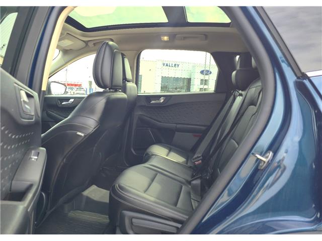 2020 Ford Escape Titanium Hybrid (Stk: U99587) in Hague - Image 9 of 15