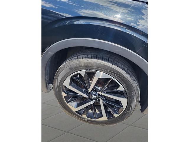 2023 Mitsubishi Outlander  (Stk: 00869) in Barrie - Image 11 of 50