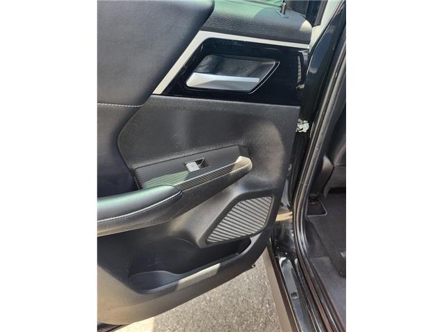 2023 Mitsubishi Outlander  (Stk: 00869) in Barrie - Image 22 of 50