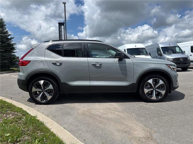 2024 Volvo XC40 B5 Plus Dark Theme (Stk: 19U1012) in Innisfil - Image 5 of 21