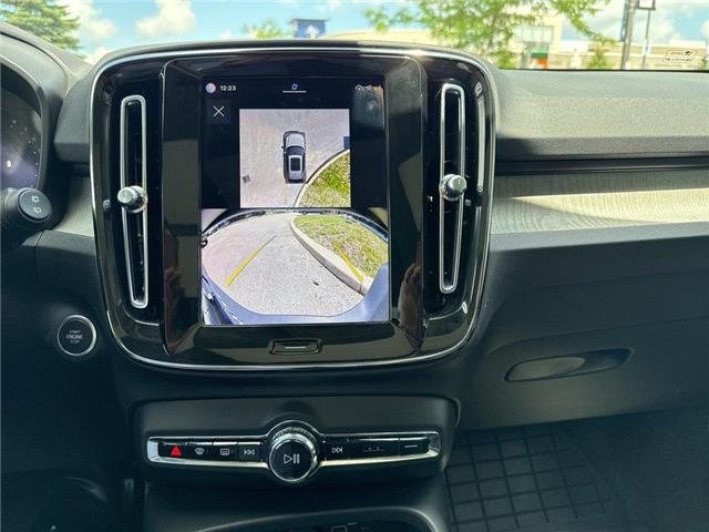 2024 Volvo XC40 B5 Plus Dark Theme (Stk: 19U1012) in Innisfil - Image 14 of 21