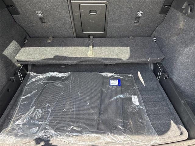 2024 Volvo XC40 B5 Plus Dark Theme (Stk: 19U1012) in Innisfil - Image 20 of 21