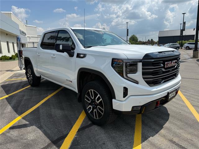 2025 GMC Sierra 1500 AT4 (Stk: 83615) in St. Thomas - Image 2 of 9