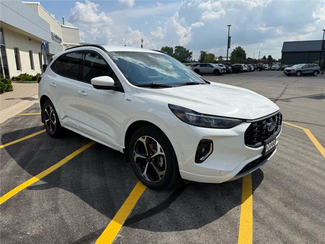 2023 Ford Escape ST-Line Elite (Stk: 86105) in St. Thomas - Image 2 of 9