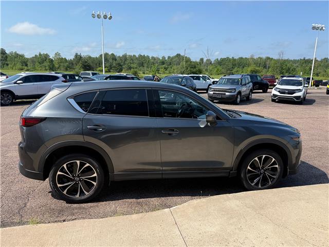 2022 Mazda CX-5 GT (Stk: 24887) in Pembroke - Image 7 of 14