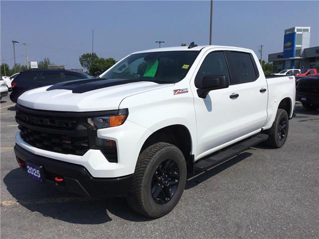 2025 Chevrolet Silverado 1500 Custom Trail Boss (Stk: S2810) in Cornwall - Image 1 of 2