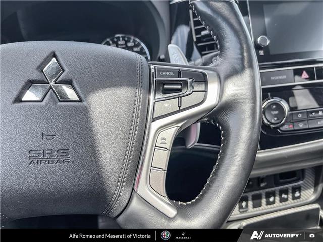 2019 Mitsubishi Outlander Plug-In Hybrid SE (Stk: 912381) in Victoria - Image 15 of 24
