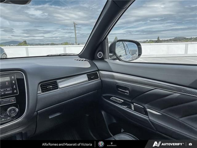 2019 Mitsubishi Outlander Plug-In Hybrid SE (Stk: 912381) in Victoria - Image 24 of 24