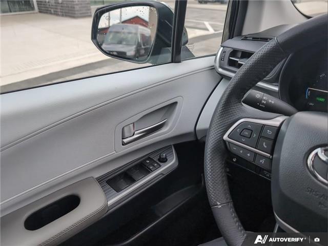 2025 Toyota Sienna XLE 8-Passenger (Stk: P3252) in London - Image 17 of 25