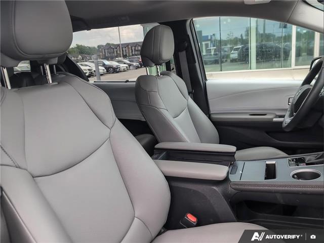2025 Toyota Sienna XLE 8-Passenger (Stk: P3252) in London - Image 22 of 25