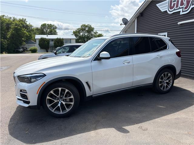 2019 BMW X5 xDrive40i in Sussex - Image 2 of 14