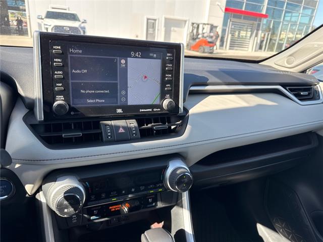 2021 Toyota RAV4 Hybrid  (Stk: Y606270A) in Cranbrook - Image 12 of 22