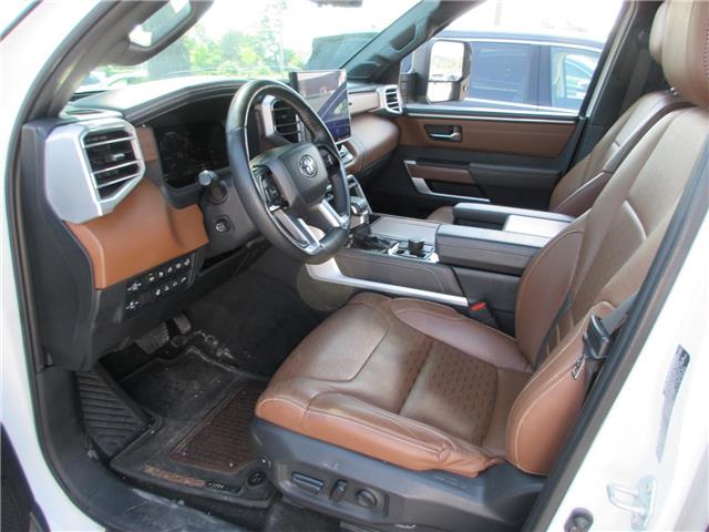 2022 Toyota Tundra Hybrid Platinum (Stk: U8558) in Peterborough - Image 10 of 34