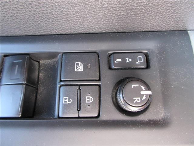 2022 Toyota Tundra Hybrid Platinum (Stk: U8558) in Peterborough - Image 14 of 34