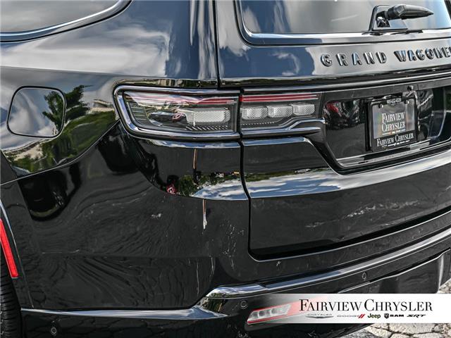 2025 Jeep Grand Wagoneer Series II Obsidian (Stk: U21745) in Burlington - Image 10 of 34