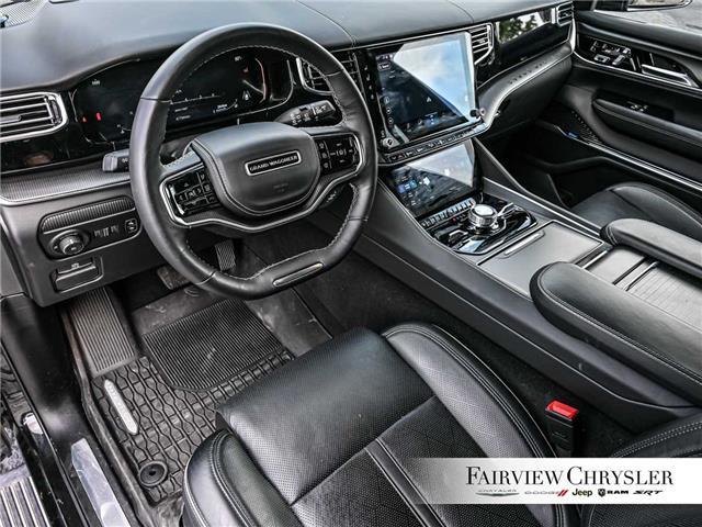 2025 Jeep Grand Wagoneer Series II Obsidian (Stk: U21745) in Burlington - Image 13 of 34