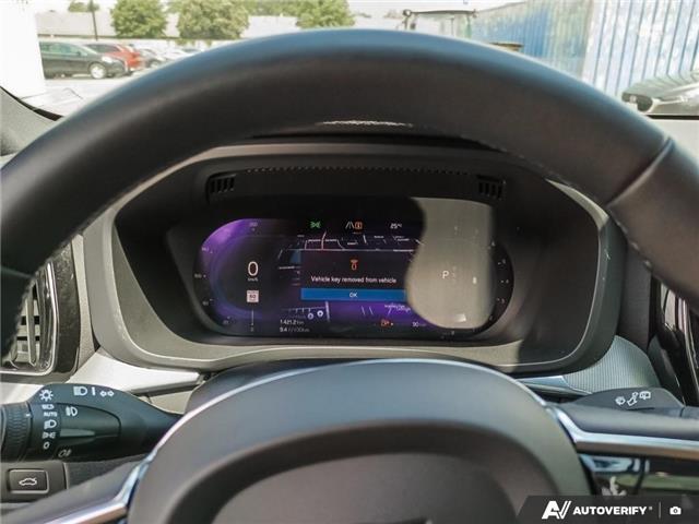 2022 Volvo XC60 B6 R-Design (Stk: 166923) in London - Image 15 of 26