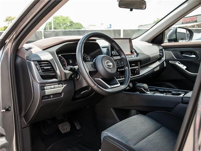 2023 Nissan Rogue SV Moonroof (Stk: 36439) in London - Image 13 of 27