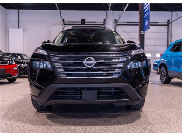 2024 Nissan Rogue SV Moonroof (Stk: B69543) in Calgary - Image 2 of 21