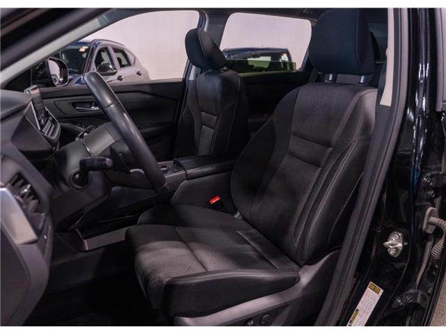 2024 Nissan Rogue SV Moonroof (Stk: B69543) in Calgary - Image 13 of 21