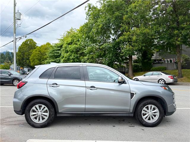 2021 Mitsubishi RVR SE (Stk: 605547A) in North Vancouver - Image 4 of 16 2021 Mitsubishi RVR SE (Stk: 605547A) in North Vancouver - Image 4 of 16