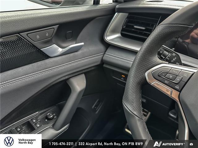 2026 Volkswagen Tiguan Comfortline R-Line Black Edition (Stk: 26238-new) in North Bay - Image 17 of 25