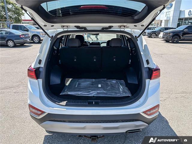 2020 Hyundai Santa Fe Preferred 2.4 w/Sun & Leather Package (Stk: OFLT1024) in Oakville - Image 12 of 32