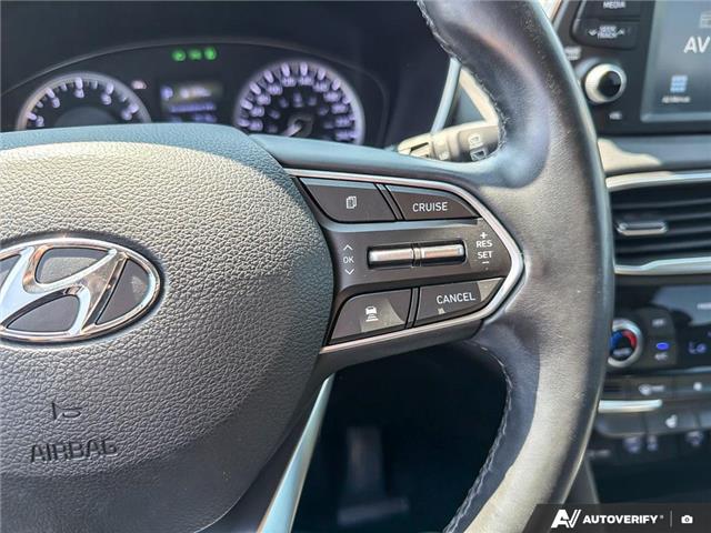 2020 Hyundai Santa Fe Preferred 2.4 w/Sun & Leather Package (Stk: OFLT1024) in Oakville - Image 16 of 32