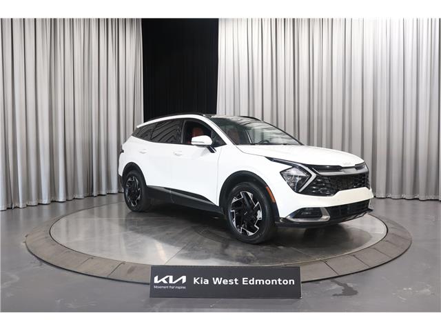 2023 Kia Sportage EX Premium w/Red Interior (Stk: 26981A) in Edmonton - Image 1 of 23
