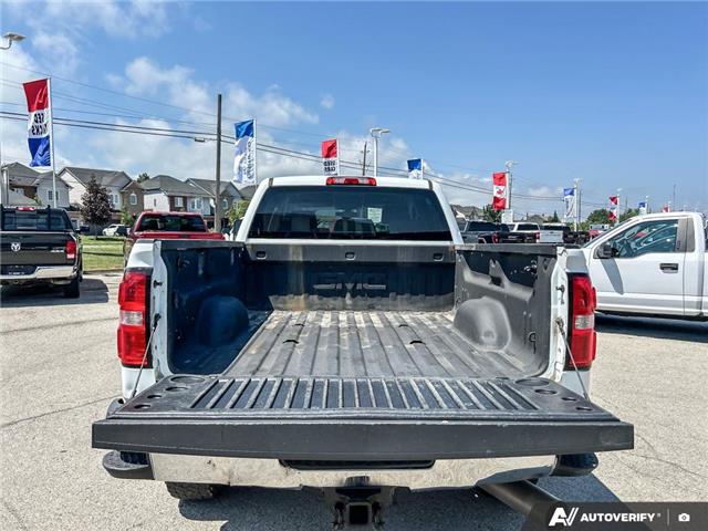 2019 GMC Sierra 2500HD Base (Stk: P196561) in Grimsby - Image 12 of 25