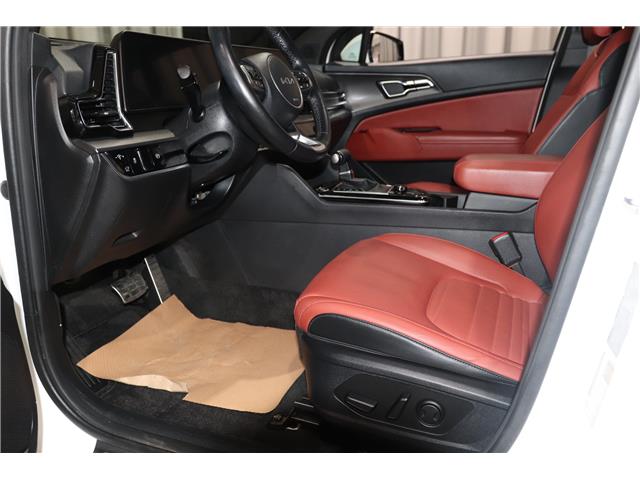 2023 Kia Sportage EX Premium w/Red Interior (Stk: 26981A) in Edmonton - Image 10 of 23