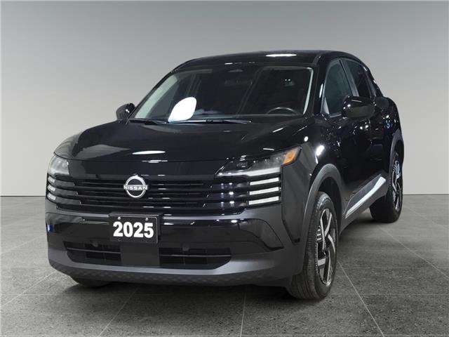 2025 Nissan Kicks SV (Stk: N26302A) in Sault Ste. Marie - Image 1 of 15