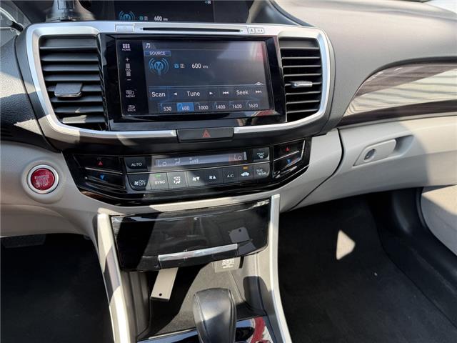 2017 Honda Accord EX-L (Stk: 2809) in Hawkesbury - Image 18 of 23
