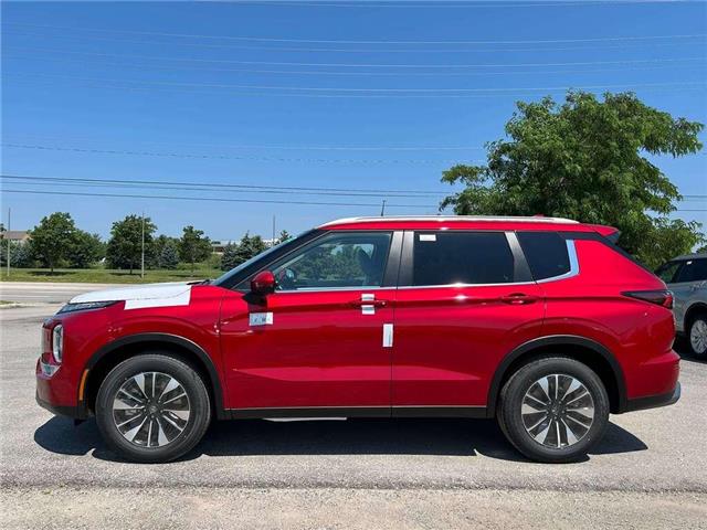 2026 Mitsubishi Outlander LE (Stk: T0372) in Barrie - Image 2 of 19