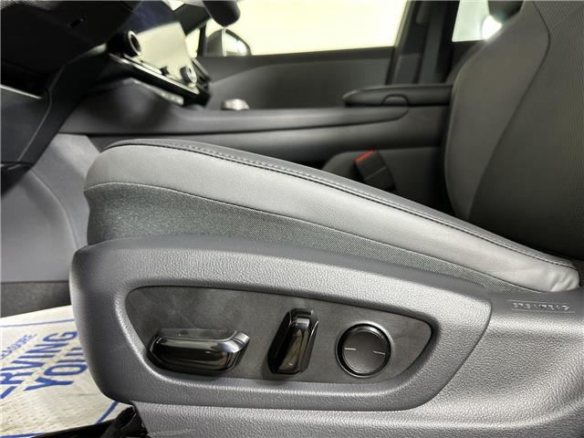 2026 Lexus RZ 450e  (Stk: 15105968) in Richmond Hill - Image 14 of 19
