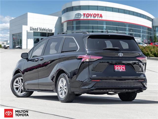2021 Toyota Sienna XSE 7-Passenger (Stk: 035252) in Milton - Image 5 of 29